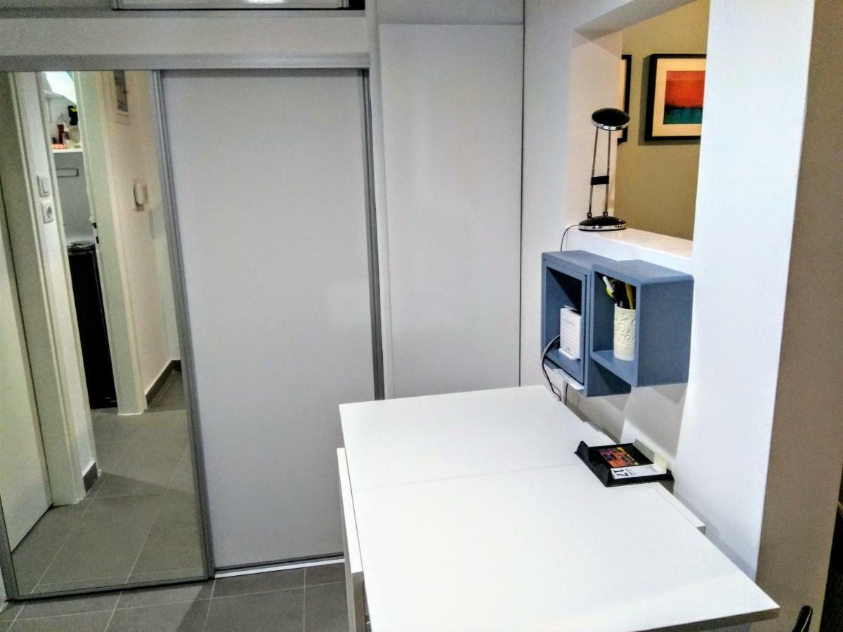 Athens Pangrati Modern Apt 10Min To Metro Exterior photo