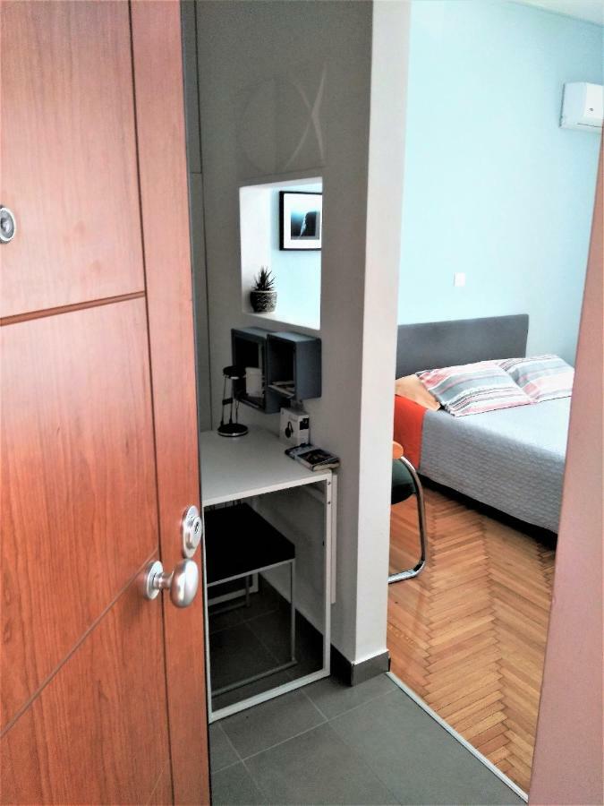 Athens Pangrati Modern Apt 10Min To Metro Exterior photo